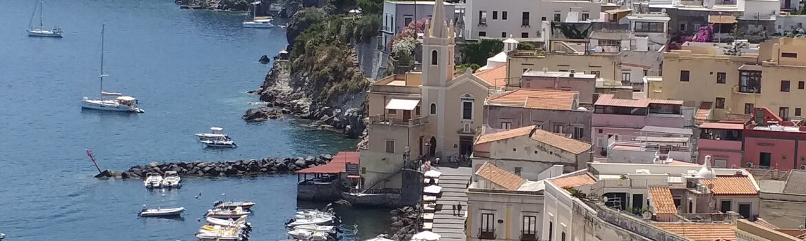 marina corta lipari